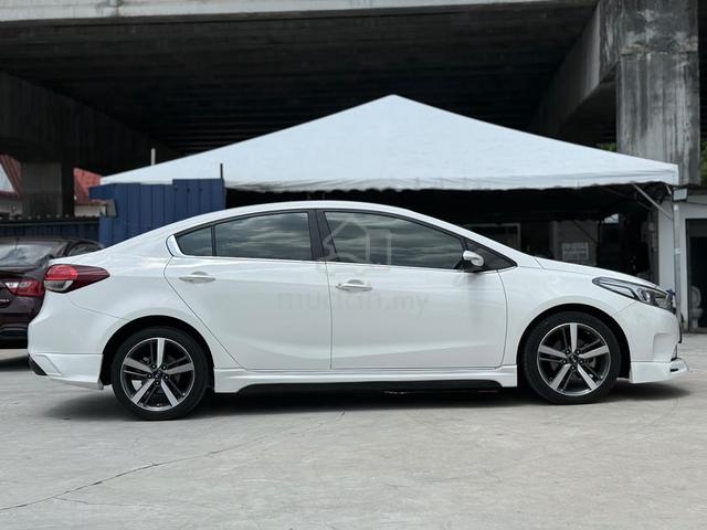 Kia CERATO 1.6 K3 FULL SPEC LOW MILEAGE FULON OTR! - 4