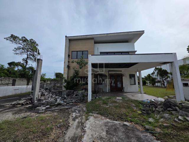 Abandoned Bungalow Taman Sekata Vista, Bandar Baru Salak Tinggi Sepang 1