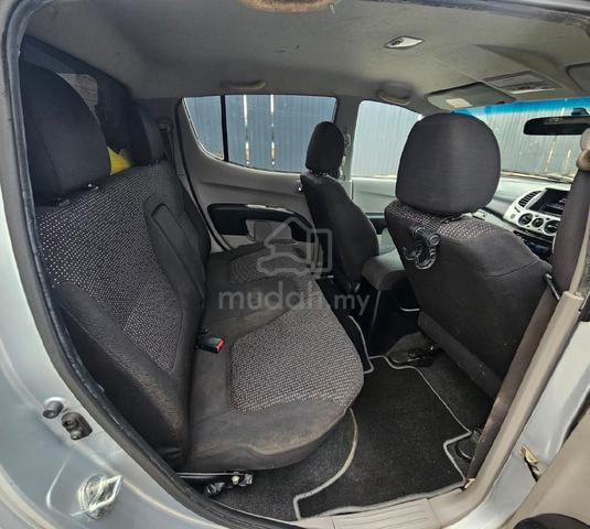 2011 Mitsubishi Triton 2.4CC (Manual) - 5