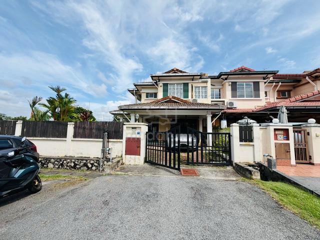 Ara Damansara CornerLot Double Storey House 1