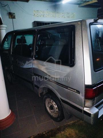 2003 Nissan VANETTE 1.5 PRIVILEDGE C22 (M) - 4