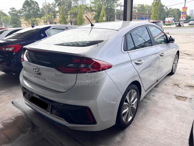 2019 Hyundai IONIQ 1.6 HEV (A)*ACCIDENT FREE* - 4