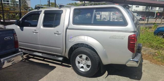 2012 Nissan NAVARA 2.5 LE (A) - 2