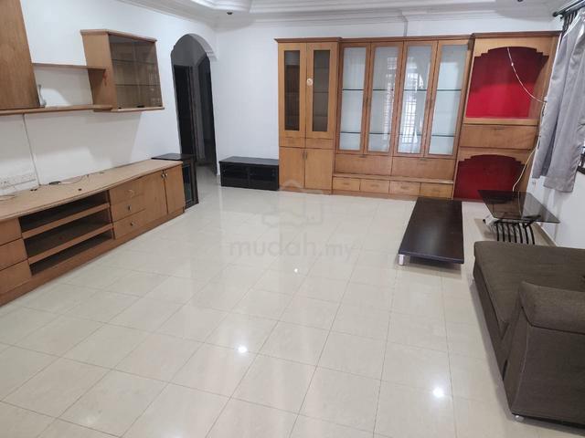 Taman Gunung Pulai Kulai Single Storey Corner House For Rent 1