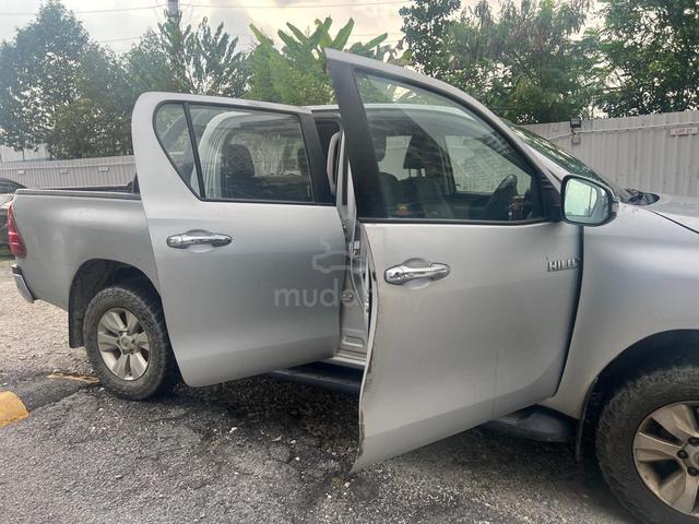 2017 Toyota HILUX 2.4 G STD VNT (A) For Sale - 3