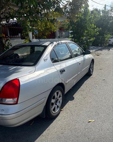 2002 Hyundai ELANTRA 1.8 (A) - 3