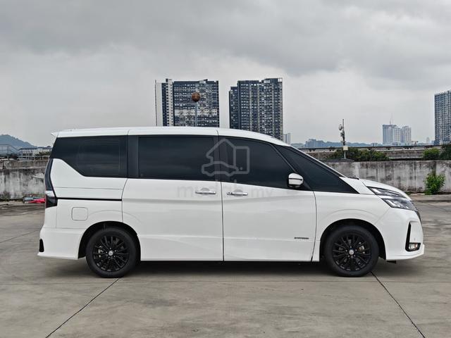 2023 Nissan SERENA 2.0 S-HYBRID PREMIUM HIGHWAY - 4