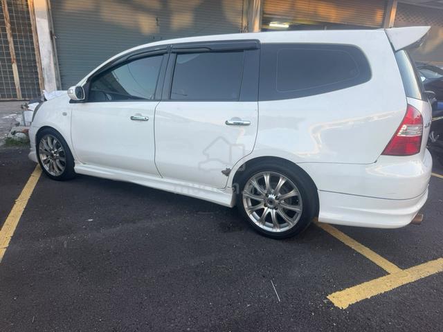 2011 Nissan GRAND LIVINA 1.8 IMPUL MC FACELIFT (A) - 1