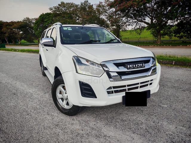 Isuzu D-MAX 2.5 4X4 (A) SUPER TIPTOP NO OFF ROAD!! - 1