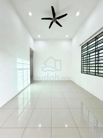 【FACING PADANG⛳️】TAMAN SUTERA IDAMAN - Single Storey Semi-D Corner Lot 1