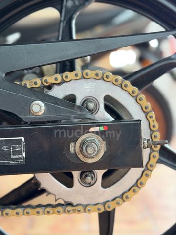 Carousel Image