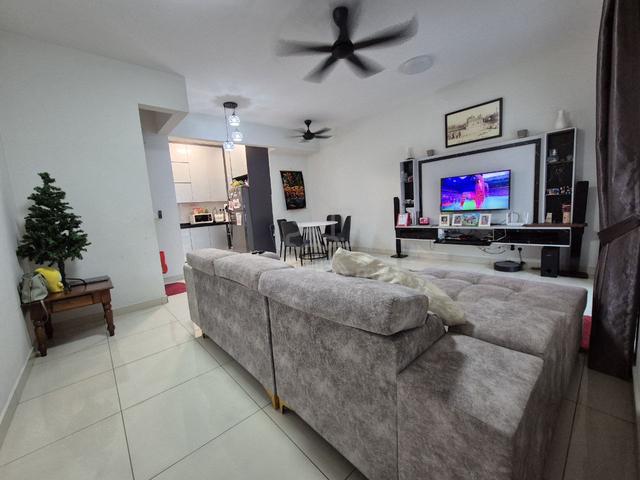 Non bumi Elegan Residensi Putra Perdana Puchong Partly Furnished 1