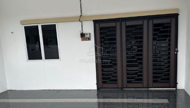 RUMAH UNTUK DISEWA – DIRECT OWNER 🏡
📍 Taman Darulaman Lagenda Fasa 2 1