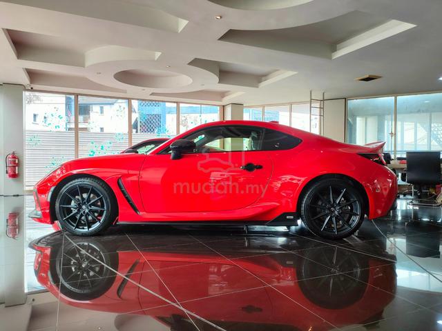 2022 Toyota GR86 2.4 RZ (M) TOM'S STYLE 5K KM 5A - 4