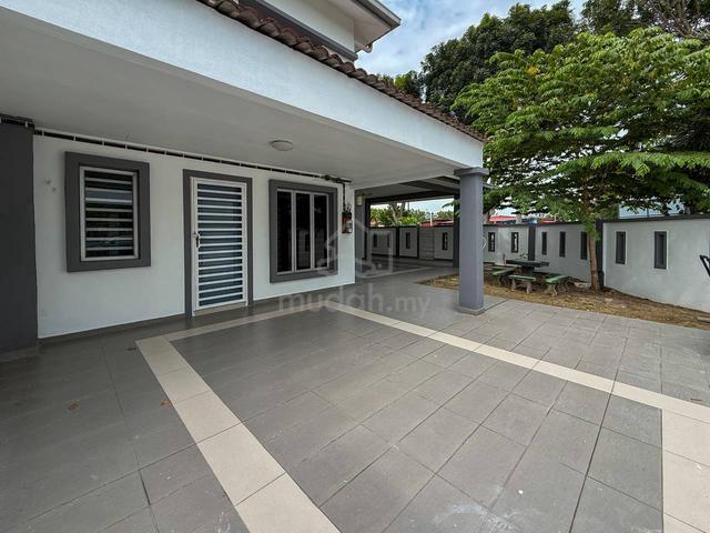 CORNER LOT FACING OPEN 2 Storey SP8 Bandar Saujana Putra 1