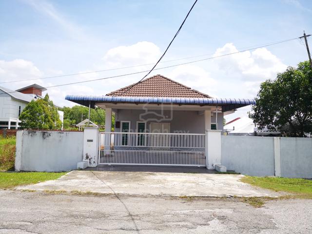 Pengkalan Single Storey Bungalow For Sale at Bandar Pengkalan Indah 1