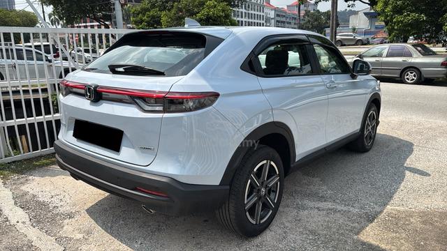 *25K KM* FULL SVC 2025 Honda HR-V 1.5 E - 4