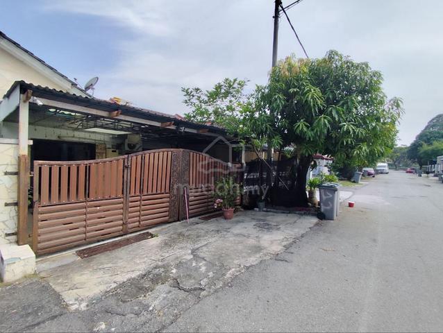 RENOVATED | EXTENDED 🔥 Single Storey Terrace Taman Cempaka Nilai 1