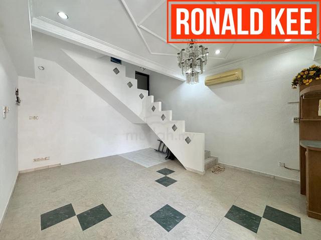 2 Storey Terrace Sungai Ara Bayan Lepas 1Carpark Well Maintained 1