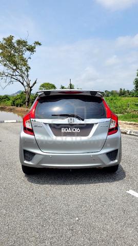 2016 Honda JAZZ 1.5 V MY2014 (A) - 4