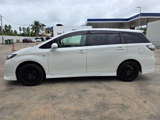 2010 Toyota WISH 1.8 S ZGE20W (A) - 4