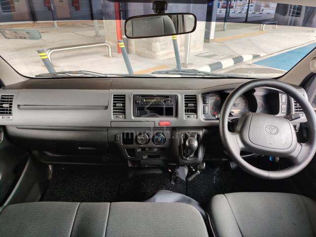 2010 Toyota Hiace 2.7 (M) Window Van High Roof - 4