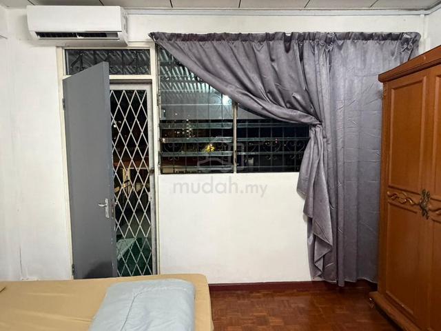 landed room for rent 1
