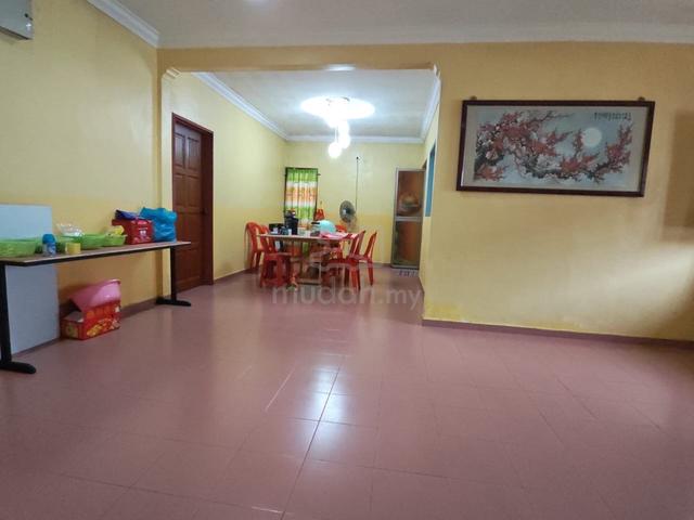 Puteri Wangsa Single Storey Corner House Full Extenf For Sale 1