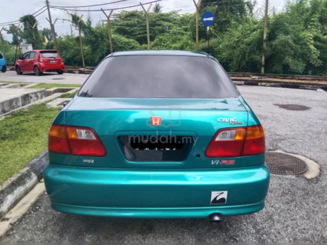 Honda EK99 - 2