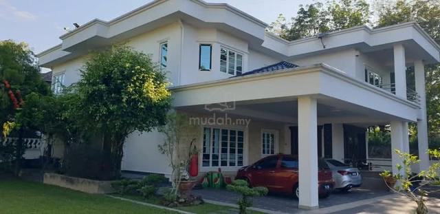 2-Storey Villa Heights, Kajang, Still Negotiable, Hot Unit! 1