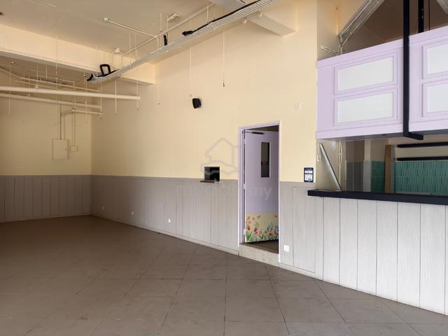 Bandar Utama Shop for Rent 1
