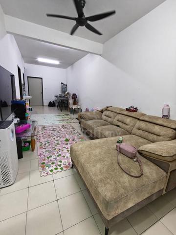 Bandar cemerlang town house 1