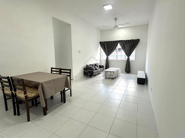 Residensi Acacia 1