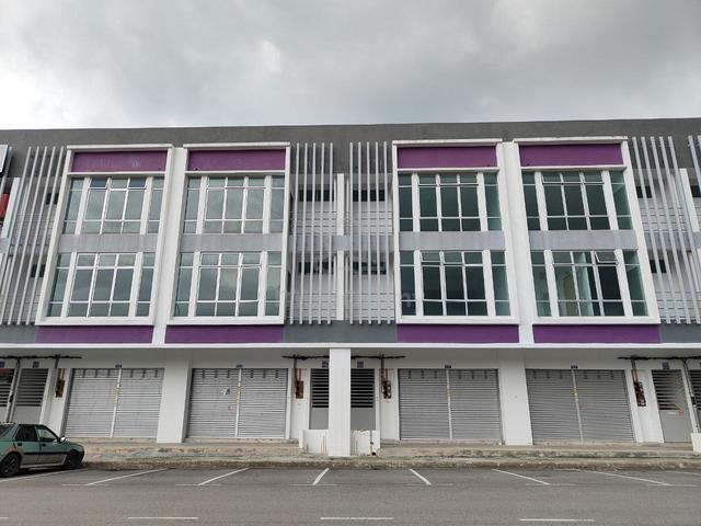 Scientex Senai Utama 3 Storey Shop Lot Johor 1