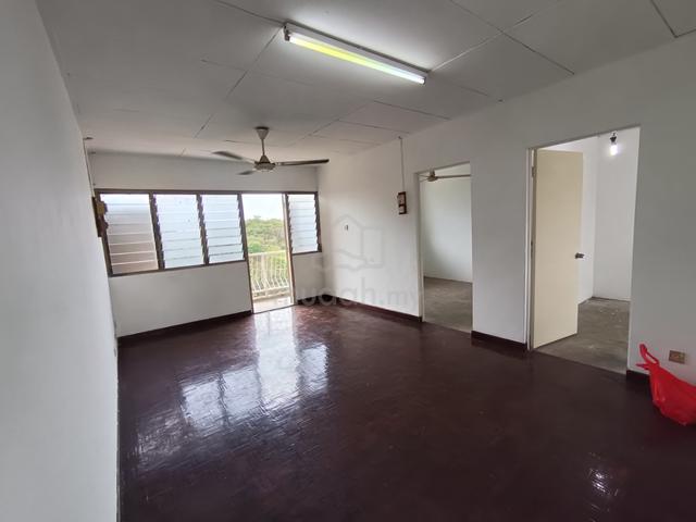 Flat PKNS Seksyen 24 Shah Alam 1