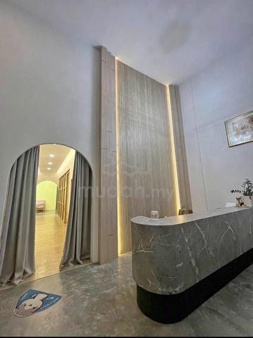 Eco Palladium Ground Floor Shoplot With Fully Renovated 1