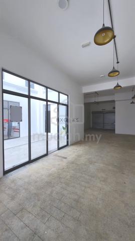 Prime Location!!Utopia Eco Grandeur Puncak Alam Double Storey Shoplot 1