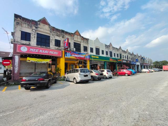 Jelapang Taman Meru Shop Lot Facing Main Road 1