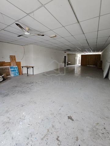 Ground Floor Available for Rent Near Eco Ardence Cahaya Alam Murah 5