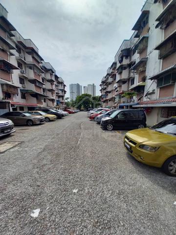 Mahsuri Apartment (Bayan Baru) 1