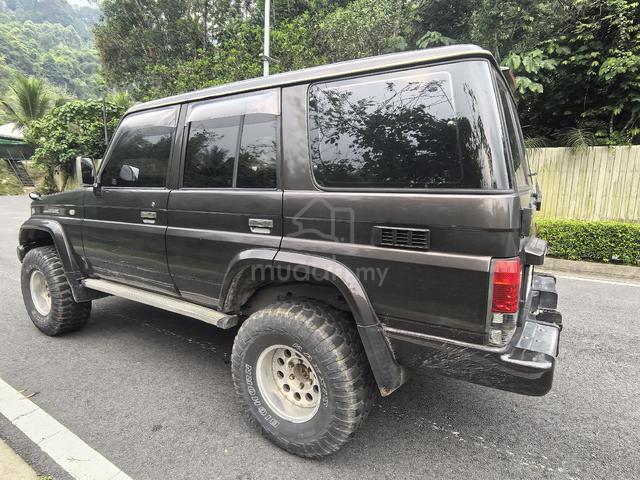 1991 Toyota LANDCRUISER II 3.0 (M) - 5