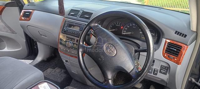 2006 Toyota IPSUM 2.4 240S VVTI FACELIFT (A) - 4