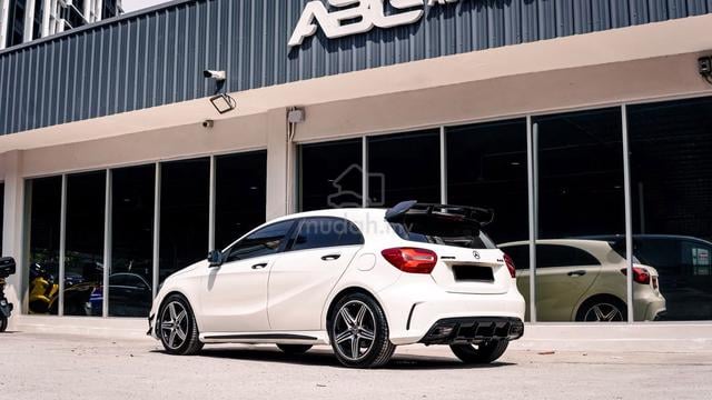 Mercedes Benz A180 1.6 CONVERT A45 AMG PSHIFT 2016 - 2