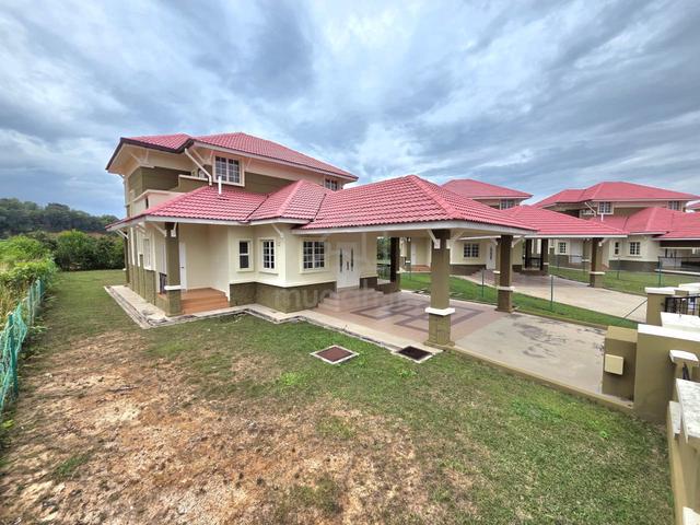 Bungalow House Anjung Putra Sungai Merab Kajang 1