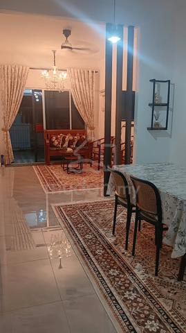 D'E Anjung Lena Homestay 1