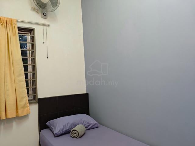 Bilik peribadi PEREMPUAN sewa Sri Begonia, Bdr Puteri Puchong FOC WiFi 1