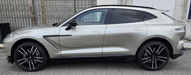 2023 Aston Martin DBX 707 4.0 (Under Warranty) - 4