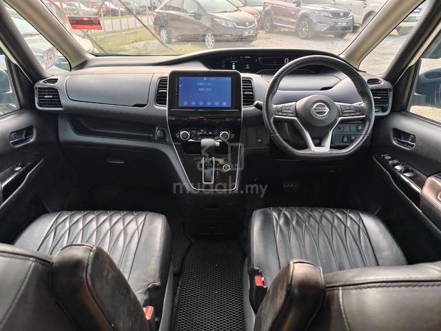2023 Nissan Serena 2.0 Premium 1Owner Like New - 3