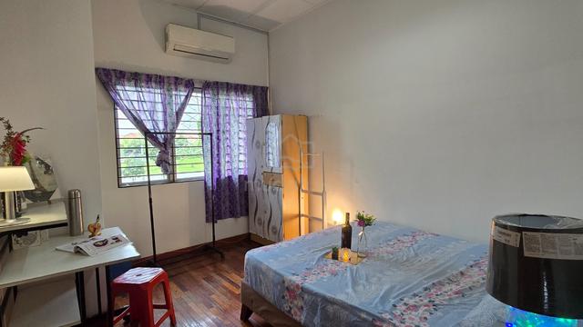 (Include Utility) AirCond Room W Share Toilet at Botanic Angsana Klang 1