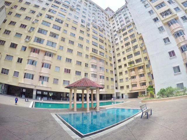 KL, Beside Bukit Jalil & Sungai Besi Tol, Skyvillas apartment Room 1